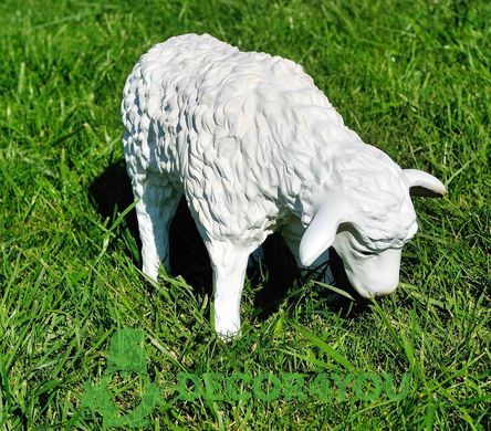 купить Садовая фигура Овца пасущаяся малая 3