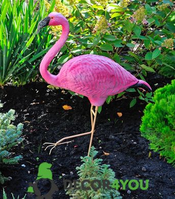 купить Садовая фигура Фламинго большой на металлических лапах 6