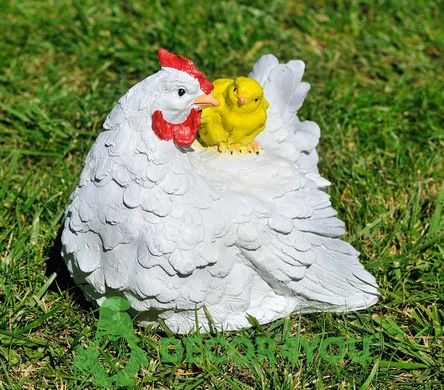 купить Садовая фигура Курица с цыпленком 2