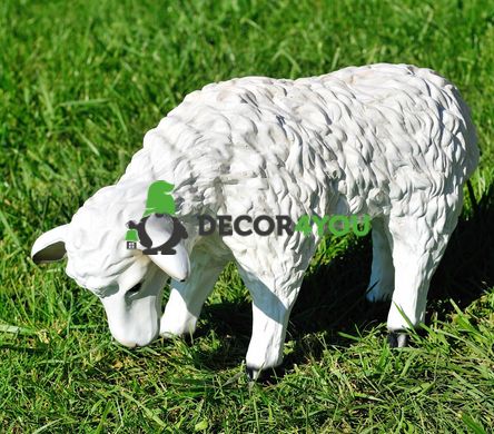 купить Садовая фигура Овца пасущаяся малая 1