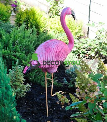 купить Садовая фигура Фламинго большой на металлических лапах 7