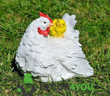 купить Садовая фигура Курица с цыпленком 2
