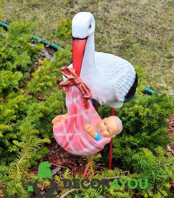 купити Фігура садова Сім'я садових лелек з немовлям дівчинкою №51 в гнізді 15