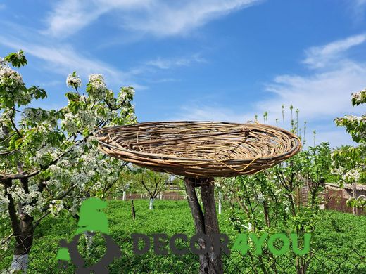 Гнездо для аистов плетеная лоза с металлическим каркасом