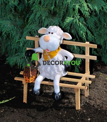 купити Садова фігура Вівця на лавці з ліхтарем 1