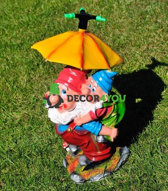 купити Декоративна фігура поливалка Гноми з парасолькою 2