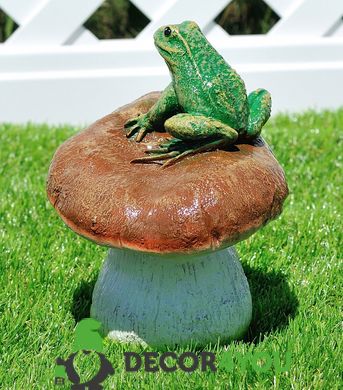 купить Садовая фигура Гриб с жабкой 2