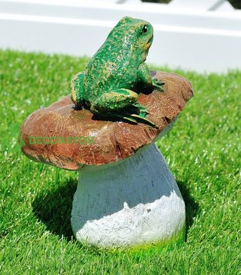 купить Садовая фигура Гриб с жабой и Еж подарочный 3