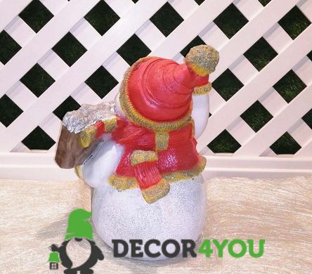 купить Новогодняя садовая фигура Снеговик в красном с табличкой "Веселих свят!" (10.059к.de) 2