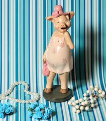 купити Декоративна статуетка Свинка в рожевій сукні 1