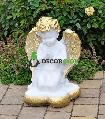 купить Садовая фигура Ангелок молящийся 1